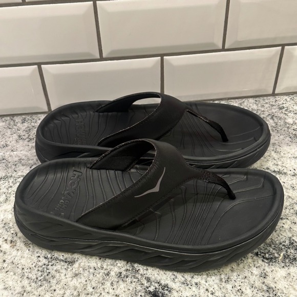 Hoka One One Men's 8 Ora Recovery‎ Flip Flops Black Womens 10 Comfort - Picture 8 of 9